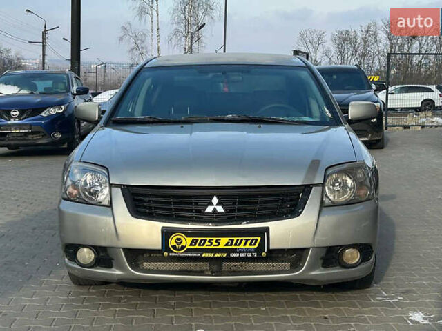 Серый Мицубиси Галант, объемом двигателя 2.4 л и пробегом 285 тыс. км за 6200 $, фото 1 на Automoto.ua