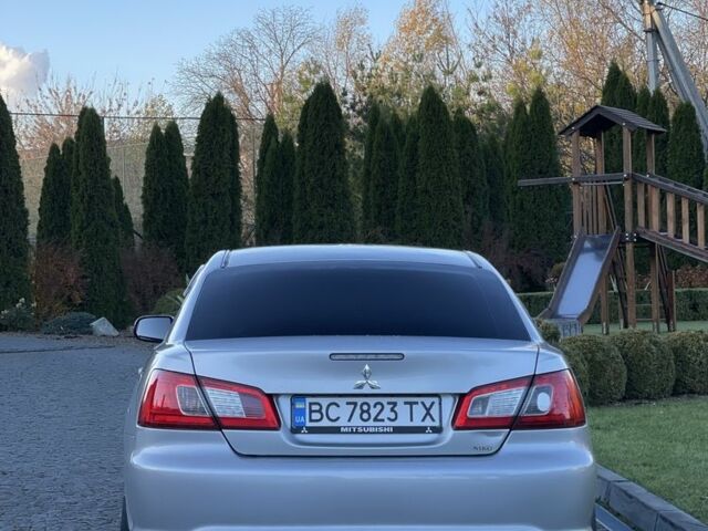 Серый Мицубиси Галант, объемом двигателя 2.4 л и пробегом 271 тыс. км за 3999 $, фото 8 на Automoto.ua