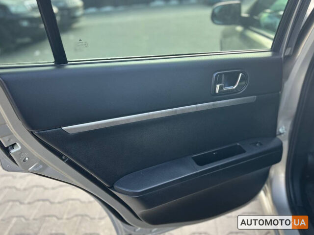 Серый Мицубиси Галант, объемом двигателя 2.4 л и пробегом 285 тыс. км за 6800 $, фото 19 на Automoto.ua