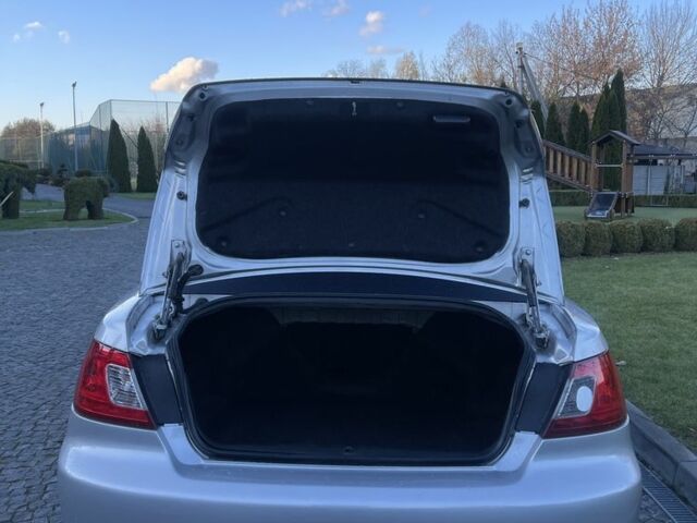 Серый Мицубиси Галант, объемом двигателя 2.4 л и пробегом 271 тыс. км за 3999 $, фото 17 на Automoto.ua