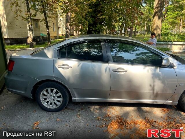 Серый Мицубиси Галант, объемом двигателя 2.4 л и пробегом 182 тыс. км за 5000 $, фото 1 на Automoto.ua