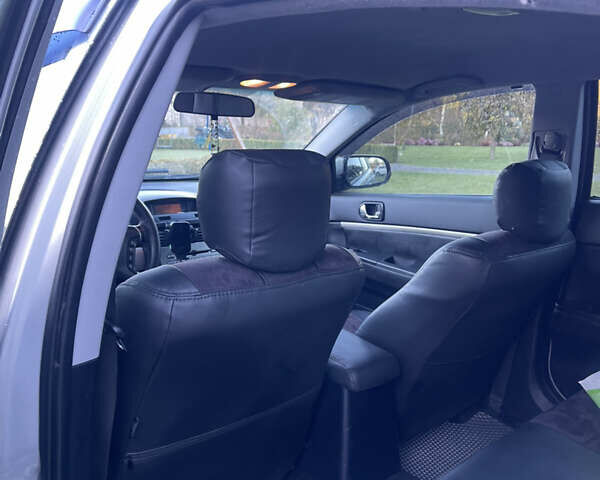 Серый Мицубиси Галант, объемом двигателя 2.4 л и пробегом 271 тыс. км за 3999 $, фото 26 на Automoto.ua