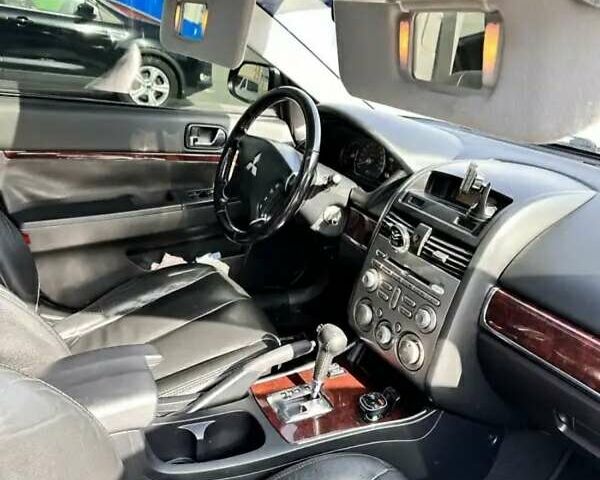 Серый Мицубиси Галант, объемом двигателя 2.38 л и пробегом 299 тыс. км за 3200 $, фото 7 на Automoto.ua