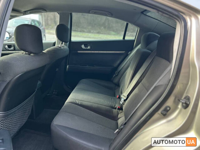 Серый Мицубиси Галант, объемом двигателя 2.4 л и пробегом 285 тыс. км за 6800 $, фото 20 на Automoto.ua