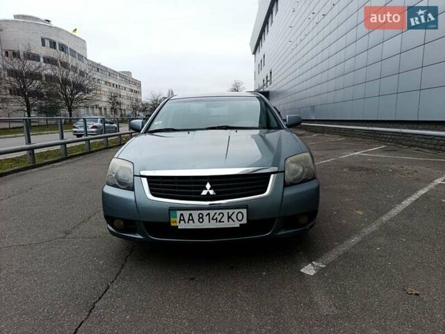 Сірий Міцубісі Галант, об'ємом двигуна 2.4 л та пробігом 226 тис. км за 5150 $, фото 1 на Automoto.ua