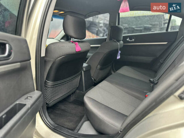 Мицубиси Галант 2009 в Львове на Automoto.ua Серый Мицубиси Галант, объемом двигателя 2.38 л и пробегом 186 тыс. км за 4490 $, фото 6 на Automoto.ua