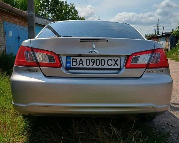 Сірий Міцубісі Галант, об'ємом двигуна 2.4 л та пробігом 240 тис. км за 7000 $, фото 1 на Automoto.ua