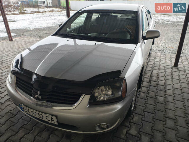 Сірий Міцубісі Галант, об'ємом двигуна 2.38 л та пробігом 352 тис. км за 4600 $, фото 1 на Automoto.ua