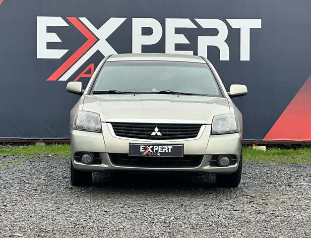 Мицубиси Галант 2009 в Львове на Automoto.ua Серый Мицубиси Галант, объемом двигателя 2.38 л и пробегом 186 тыс. км за 4490 $, фото 1 на Automoto.ua