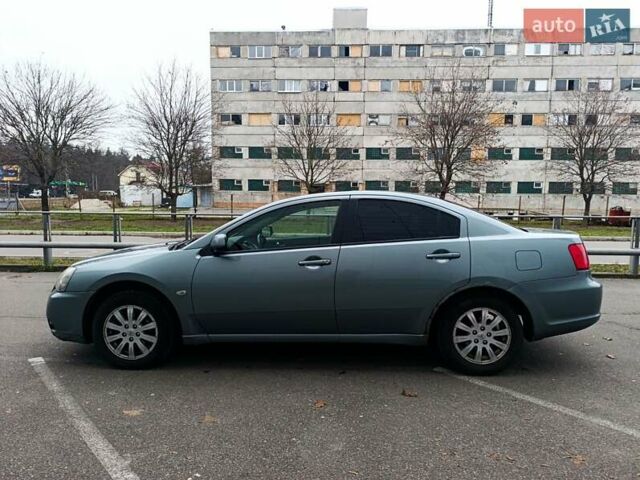 Сірий Міцубісі Галант, об'ємом двигуна 2.4 л та пробігом 226 тис. км за 5150 $, фото 3 на Automoto.ua