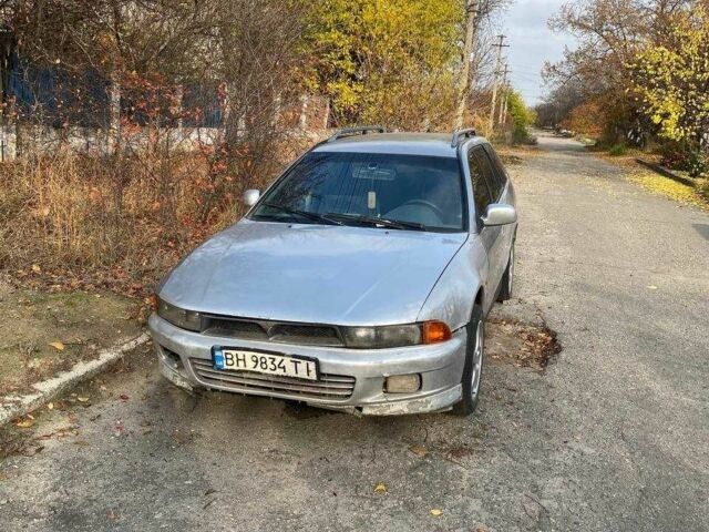 Серый Мицубиси Галант, объемом двигателя 2 л и пробегом 300 тыс. км за 600 $, фото 11 на Automoto.ua