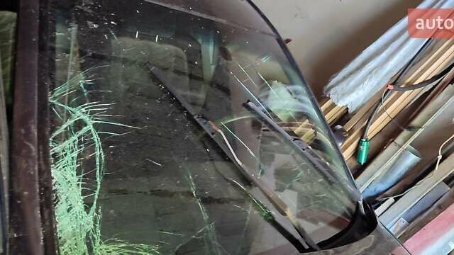 Серый Мицубиси Галант, объемом двигателя 2.5 л и пробегом 350 тыс. км за 1200 $, фото 1 на Automoto.ua