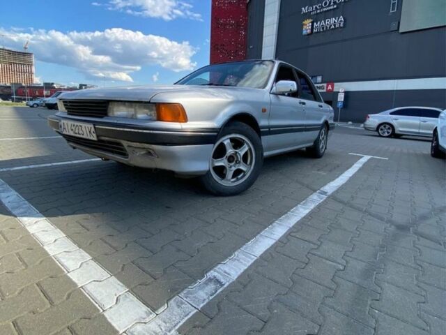 Сірий Міцубісі Галант, об'ємом двигуна 1.8 л та пробігом 470 тис. км за 1700 $, фото 1 на Automoto.ua