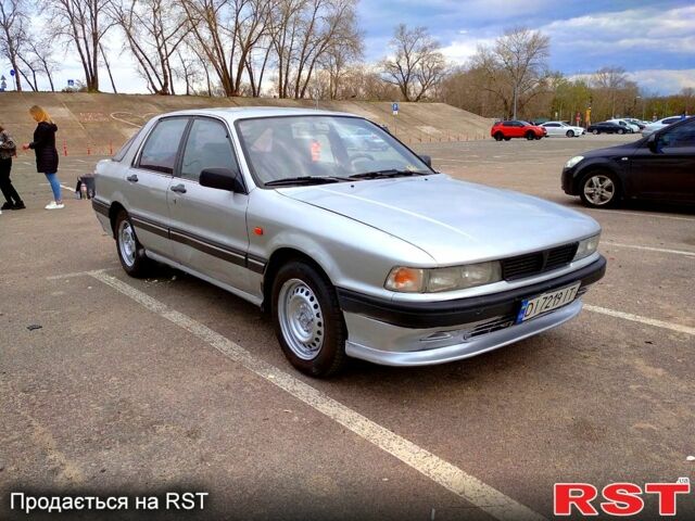 Серый Мицубиси Галант, объемом двигателя 2 л и пробегом 329 тыс. км за 1500 $, фото 3 на Automoto.ua