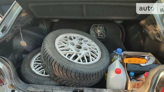 Серый Мицубиси Галант, объемом двигателя 2 л и пробегом 356 тыс. км за 2000 $, фото 9 на Automoto.ua