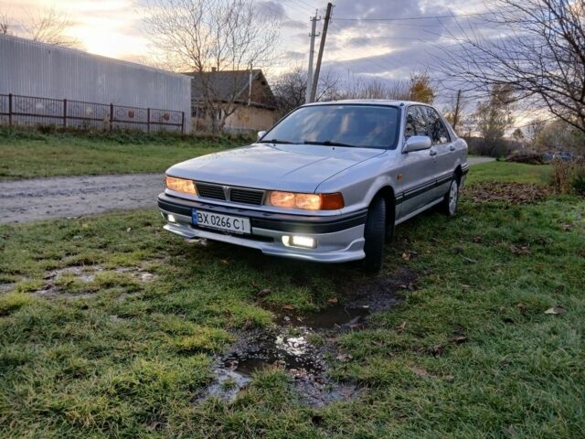 Серый Мицубиси Галант, объемом двигателя 2 л и пробегом 300 тыс. км за 1500 $, фото 2 на Automoto.ua