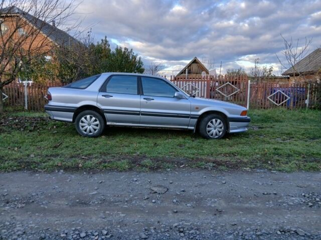 Серый Мицубиси Галант, объемом двигателя 2 л и пробегом 300 тыс. км за 1500 $, фото 6 на Automoto.ua