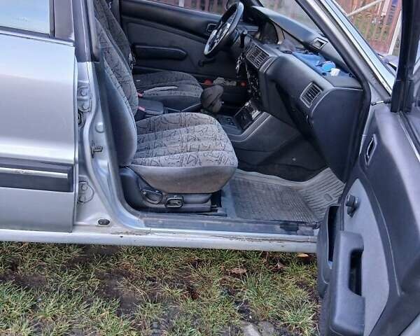 Серый Мицубиси Галант, объемом двигателя 2 л и пробегом 300 тыс. км за 1500 $, фото 4 на Automoto.ua