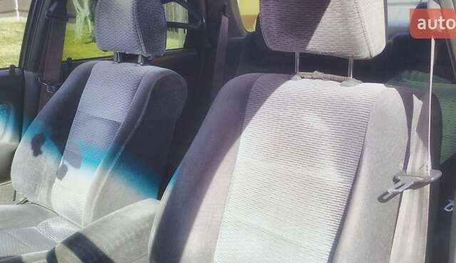 Серый Мицубиси Галант, объемом двигателя 2 л и пробегом 360 тыс. км за 2200 $, фото 2 на Automoto.ua