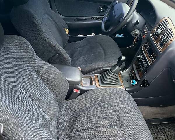 Серый Мицубиси Галант, объемом двигателя 2.5 л и пробегом 320 тыс. км за 1700 $, фото 4 на Automoto.ua