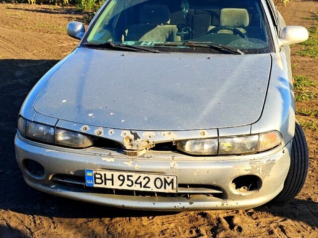 Серый Мицубиси Галант, объемом двигателя 2 л и пробегом 0 тыс. км за 1310 $, фото 1 на Automoto.ua