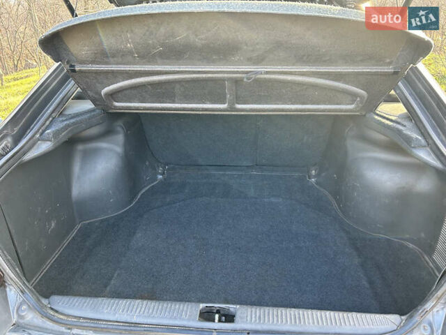 Серый Мицубиси Галант, объемом двигателя 2 л и пробегом 296 тыс. км за 2100 $, фото 9 на Automoto.ua