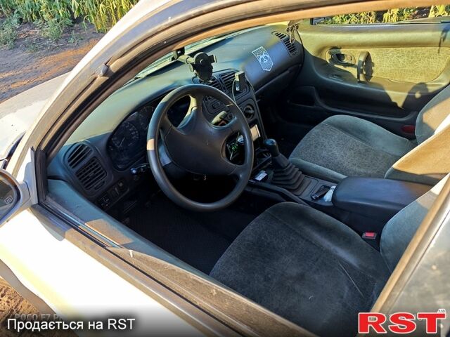 Серый Мицубиси Галант, объемом двигателя 2 л и пробегом 0 тыс. км за 1310 $, фото 5 на Automoto.ua