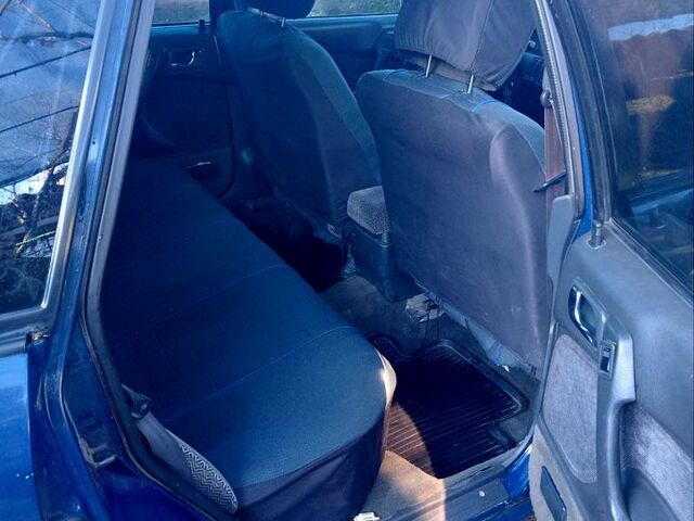 Синий Мицубиси Галант, объемом двигателя 1.8 л и пробегом 128 тыс. км за 1300 $, фото 6 на Automoto.ua