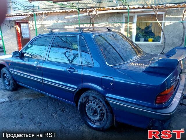 Синий Мицубиси Галант, объемом двигателя 1.8 л и пробегом 128 тыс. км за 1300 $, фото 1 на Automoto.ua