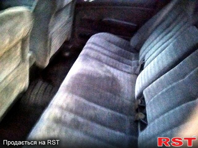 Синий Мицубиси Галант, объемом двигателя 1.8 л и пробегом 370 тыс. км за 1700 $, фото 6 на Automoto.ua