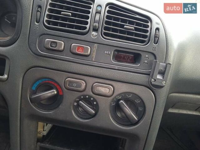 Синий Мицубиси Галант, объемом двигателя 2 л и пробегом 111 тыс. км за 700 $, фото 3 на Automoto.ua