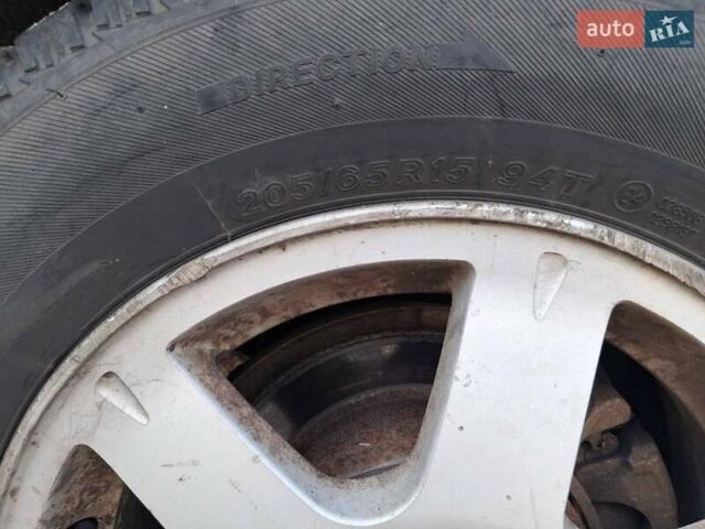 Синій Міцубісі Галант, об'ємом двигуна 2.5 л та пробігом 300 тис. км за 3500 $, фото 31 на Automoto.ua