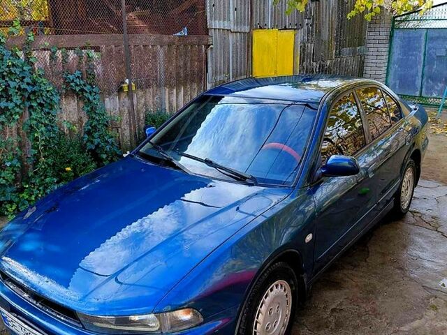 Синий Мицубиси Галант, объемом двигателя 2.5 л и пробегом 350 тыс. км за 2500 $, фото 3 на Automoto.ua