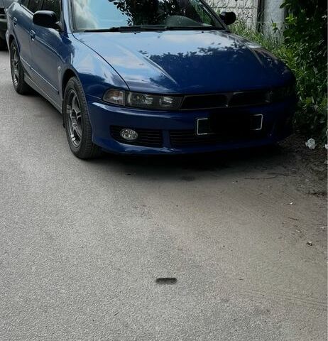 Синий Мицубиси Галант, объемом двигателя 2 л и пробегом 455 тыс. км за 3500 $, фото 5 на Automoto.ua