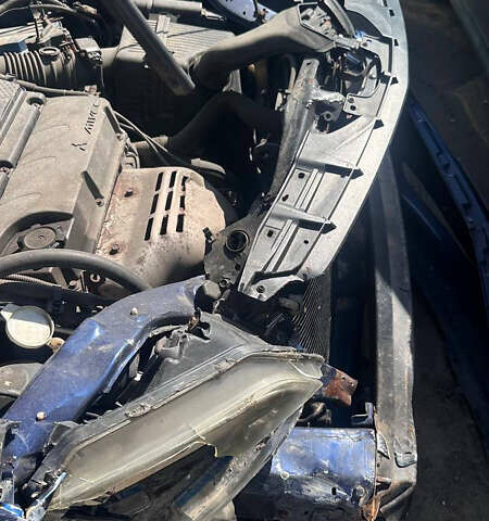 Мицубиси Галант 2008 в Умани на Automoto.ua Синий Мицубиси Галант, объемом двигателя 2.4 л и пробегом 237 тыс. км за 3000 $, фото 5 на Automoto.ua