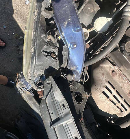 Мицубиси Галант 2008 в Умани на Automoto.ua Синий Мицубиси Галант, объемом двигателя 2.4 л и пробегом 237 тыс. км за 3000 $, фото 28 на Automoto.ua