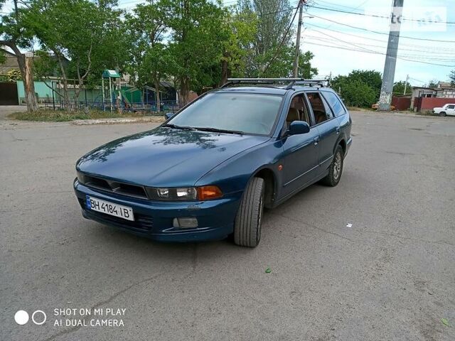 Синій Міцубісі Галант, об'ємом двигуна 2.5 л та пробігом 320 тис. км за 3000 $, фото 1 на Automoto.ua