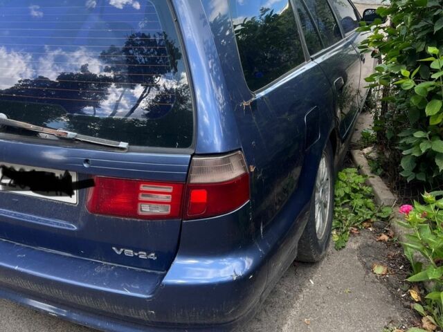 Синий Мицубиси Галант, объемом двигателя 2.5 л и пробегом 321 тыс. км за 1700 $, фото 2 на Automoto.ua