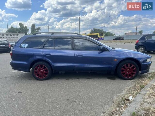 Синий Мицубиси Галант, объемом двигателя 2 л и пробегом 317 тыс. км за 2994 $, фото 1 на Automoto.ua