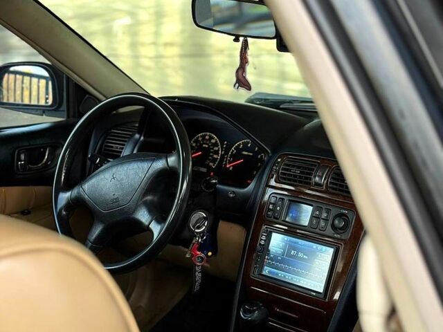 Синій Міцубісі Галант, об'ємом двигуна 2.5 л та пробігом 200 тис. км за 4000 $, фото 13 на Automoto.ua