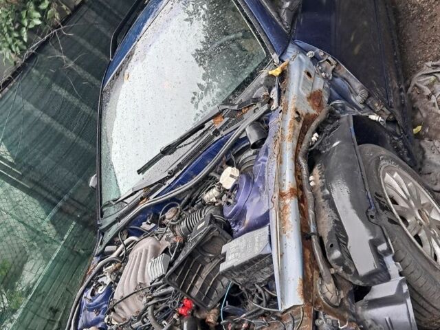 Синий Мицубиси Галант, объемом двигателя 2.5 л и пробегом 2 тыс. км за 1909 $, фото 3 на Automoto.ua