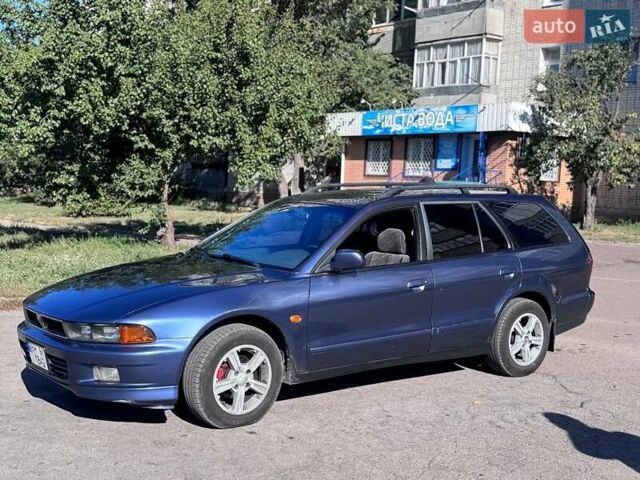 Синий Мицубиси Галант, объемом двигателя 2.5 л и пробегом 390 тыс. км за 2999 $, фото 10 на Automoto.ua