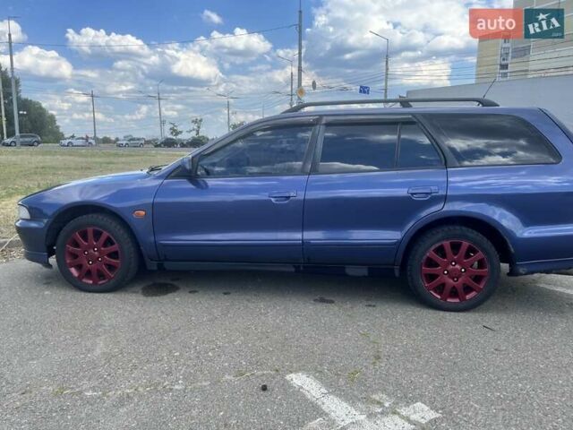 Синий Мицубиси Галант, объемом двигателя 2 л и пробегом 317 тыс. км за 2994 $, фото 3 на Automoto.ua