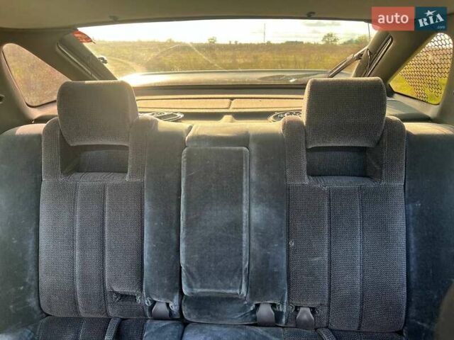 Синий Мицубиси Галант, объемом двигателя 2 л и пробегом 304 тыс. км за 1500 $, фото 3 на Automoto.ua