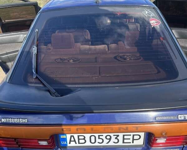 Синий Мицубиси Галант, объемом двигателя 2 л и пробегом 310 тыс. км за 1800 $, фото 2 на Automoto.ua