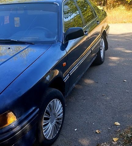 Синий Мицубиси Галант, объемом двигателя 2 л и пробегом 250 тыс. км за 650 $, фото 7 на Automoto.ua