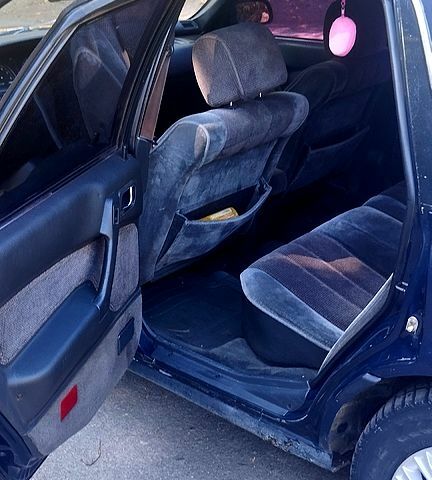 Синий Мицубиси Галант, объемом двигателя 2 л и пробегом 250 тыс. км за 650 $, фото 3 на Automoto.ua