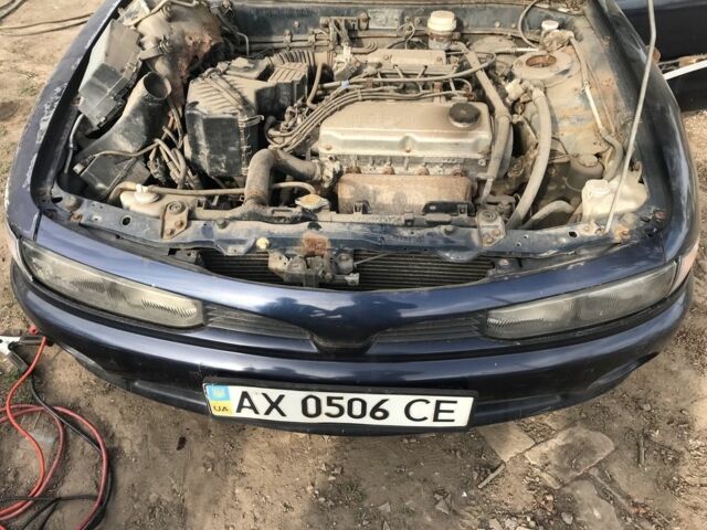 Синий Мицубиси Галант, объемом двигателя 1.8 л и пробегом 220 тыс. км за 750 $, фото 2 на Automoto.ua