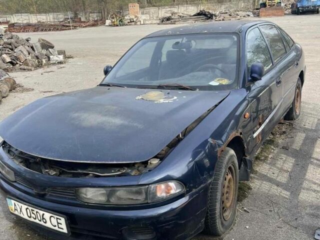 Синий Мицубиси Галант, объемом двигателя 1.8 л и пробегом 220 тыс. км за 750 $, фото 3 на Automoto.ua