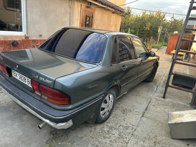 Зелений Міцубісі Галант, об'ємом двигуна 1.8 л та пробігом 420 тис. км за 938 $, фото 2 на Automoto.ua